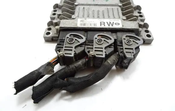 Nissan Qashqai Engine control unit/module 23710BR30A 26013 S180033108A