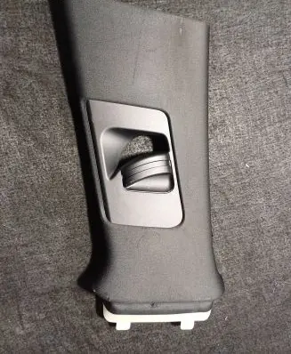Porsche Macan (95B) (B) pillar trim (top) 95B867293