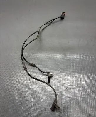 Mercedes-Benz E W212 ABS brake wheel speed sensor A2125400217