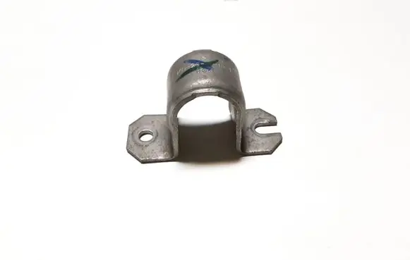 Nissan Juke II F16 Sway bar bush bracket, front
