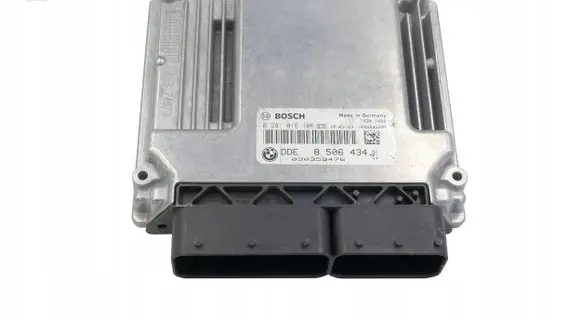 BMW 3 E90 E91 Engine ECU kit and lock set 8506434