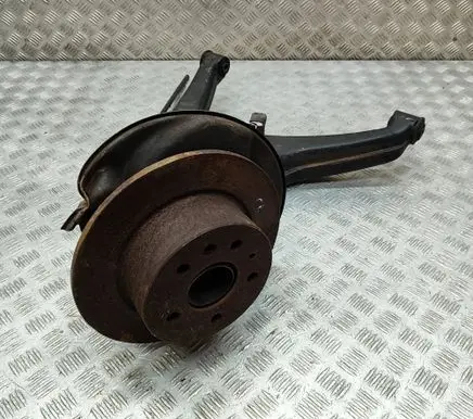 Mercedes-Benz S W126 Rear wheel hub A1263570105 1263570105