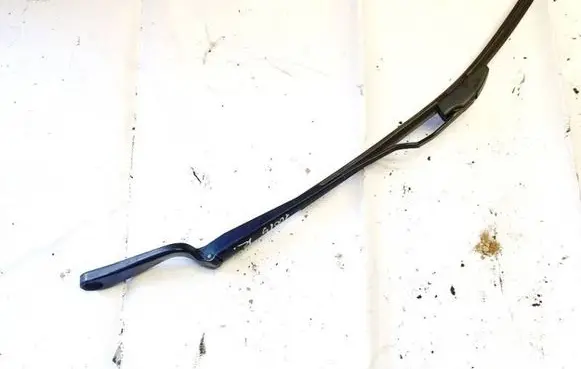 Volkswagen Polo III 6N 6N2 6NF Front wiper blade arm 6n1955409b