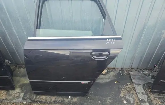 Audi A4 S4 B7 8E 8H Rear door autoklama99