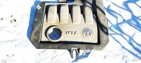 Engine cover (trim)