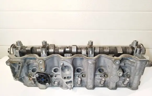 Volkswagen Crafter Engine head 076103373 076103373D
