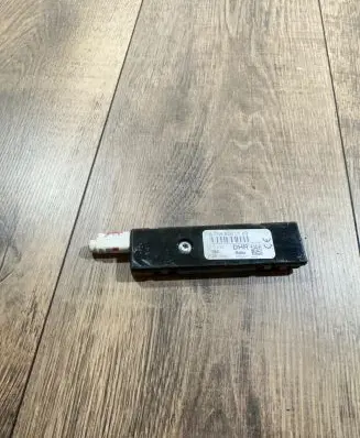 Antenna control unit
