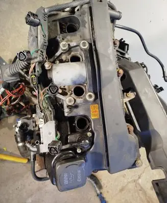 BMW 3 E90 E91 Engine N46B20BA