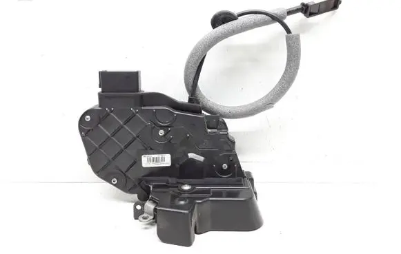 Volvo XC60 Front door lock 30799311