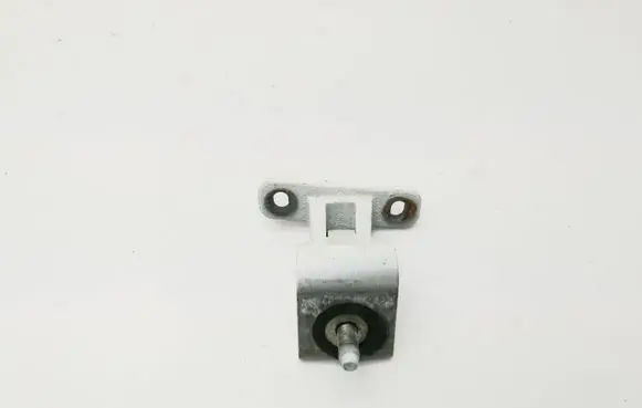 Audi Q3 8U Tailgate/trunk/boot hinge 8J0827299A