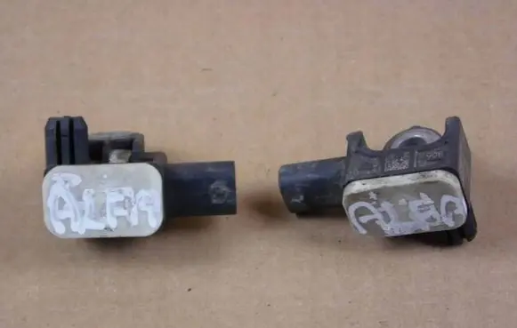 Alfa Romeo Stelvio Airbag deployment crash/impact sensor 00505340550 505340550