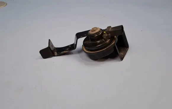 Audi A6 S6 C7 4G Horn signal 4G0951210C 4G0951230A
