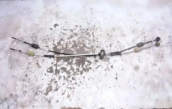 Opel Meriva B Gear shift cable linkage 55564862