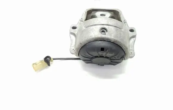 Audi A5 8T 8F Engine mount bracket 782516141206