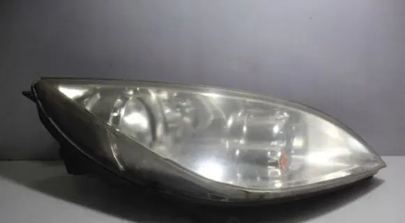 Mitsubishi Colt Headlight/headlamp 0301208202
