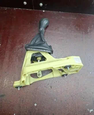 Mercedes-Benz A W169 Gear shifter/selector A1693600309 20041106 041106063852A