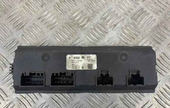 Jeep Grand Cherokee WL Seat control module 68579335AA