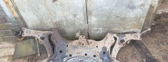 Toyota Prius (XW20) Front subframe