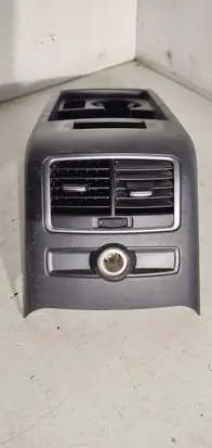 Audi A6 S6 C6 4F Rear air vent grill 