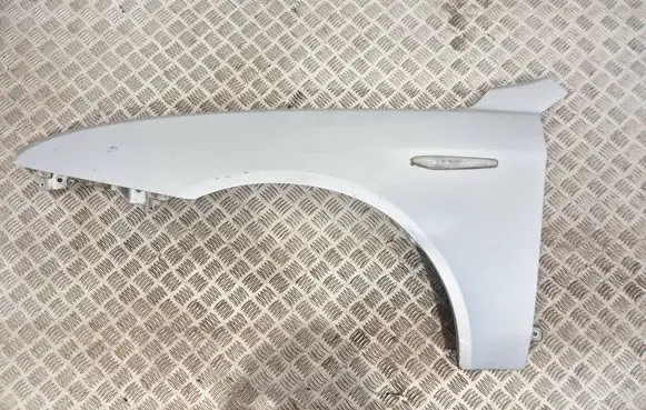 Alfa Romeo 159 Fender