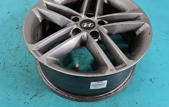Hyundai Santa Fe R17 alloy rim 529102W200 IMPRK1564657