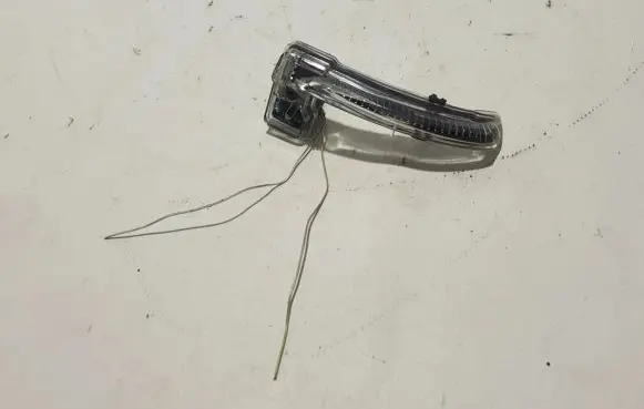 Renault Espace V (RFC) Mirror indicator light 12993290