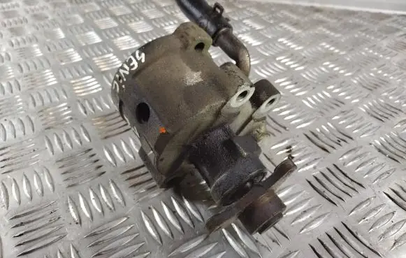 Renault Scenic I Power steering pump