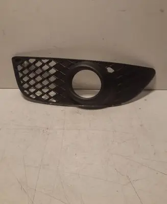 Mitsubishi Lancer VIII Front fog light trim/grill 8321A089 3H41