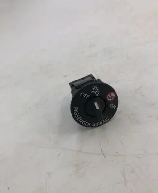 Dacia Duster III Passenger airbag on/off switch 681999278R