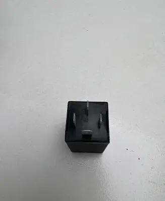 Audi A4 S4 B5 8D Other relay 4D0907131 D11301