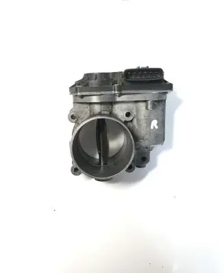 Mitsubishi Pajero Throttle valve 1450A033