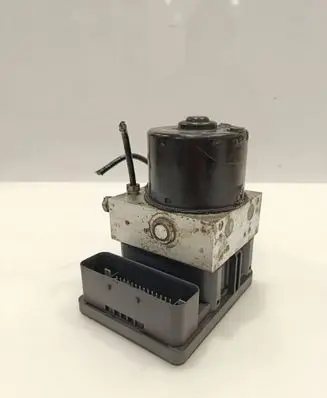 Ford Focus ABS Pump 8M512C405CA A426G 4426G