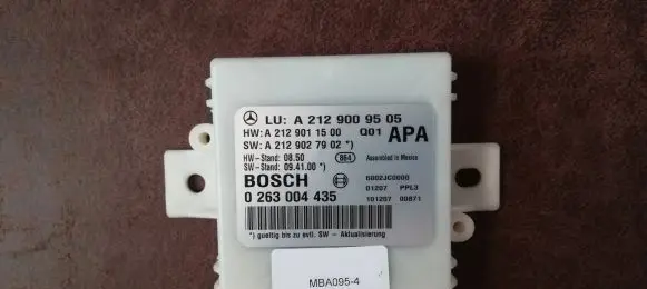 Mercedes-Benz E W212 Parking PDC control unit/module A2129027902