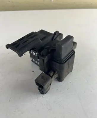 Renault Espace IV Tire pressure sensor 8200027083 820002708