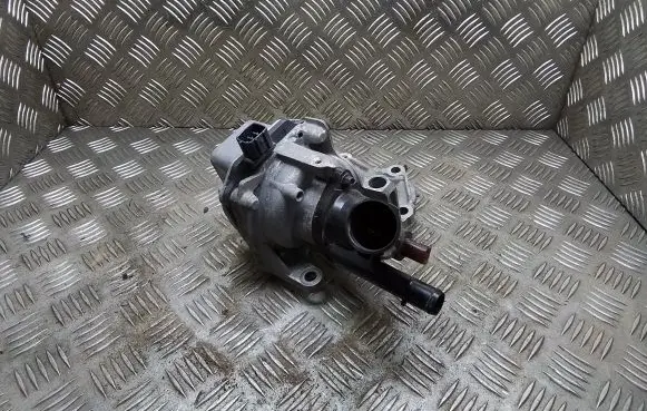 Lexus ES 250 - 300 - 330 Water pump 081010587 19092708 0810105880101