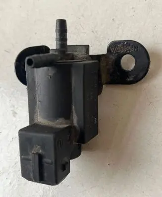Opel Zafira A Turbo solenoid valve 03T154 72213800 6M90530039