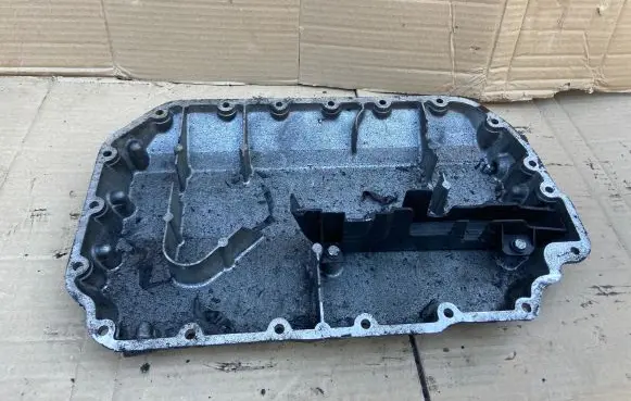Audi A4 S4 B6 8E 8H Oil sump 059103604D