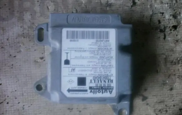Renault Megane I Airbag control unit/module 7700418434D