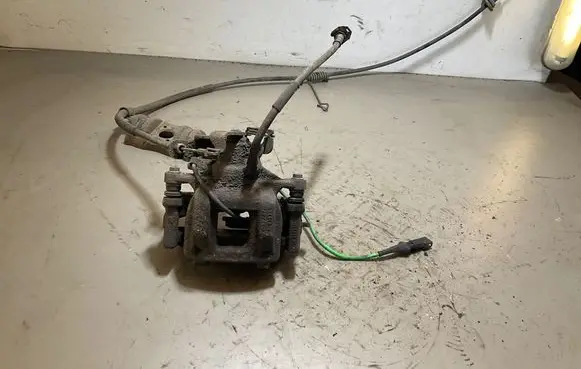 Rear brake caliper