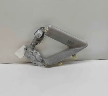 Maserati Levante (C) pillar trim 670062190 6700621900