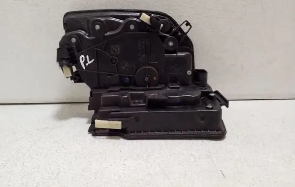 BMW X5 F15 Front door lock 51217281937 7281937