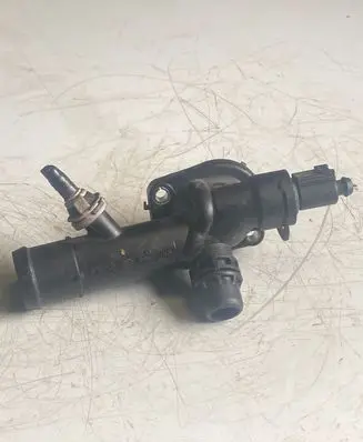 Audi A6 S6 C7 4G Engine coolant pipe/hose 03L121132AC