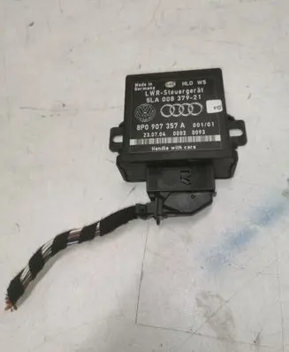 Audi A6 S6 C6 4F Light module LCM 8P0907357A