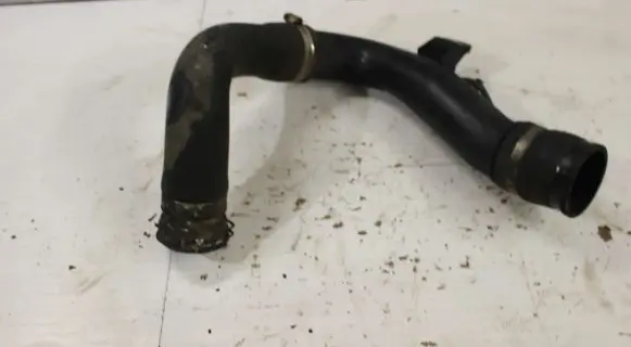 Toyota Corolla Verso AR10 Intercooler hose/pipe 173620R011