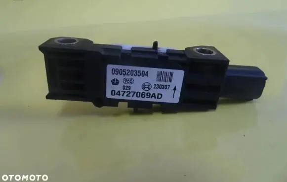 Chrysler Voyager Airbag deployment crash/impact sensor 04727069AD