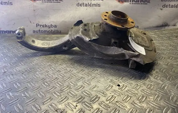 BMW X5 E70 Front wheel hub 31216773783 16193510