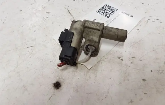 Peugeot 308 Camshaft speed sensor 9665443580