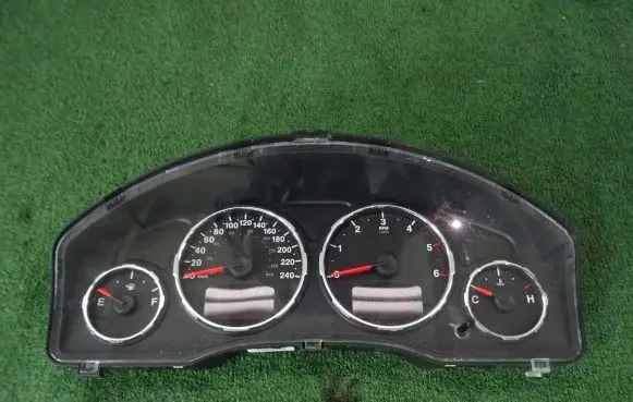 Jeep Cherokee Speedometer (instrument cluster) P05172762AB