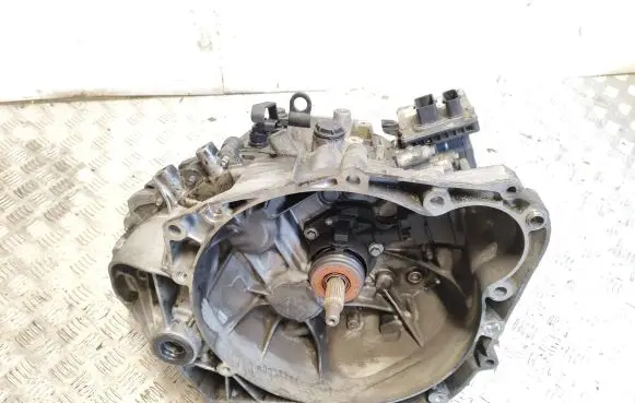Citroen DS5 Automatic gearbox 20DR31