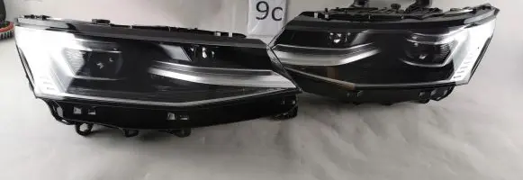 Volkswagen Multivan T4 Headlight/headlamp 7T1941081A